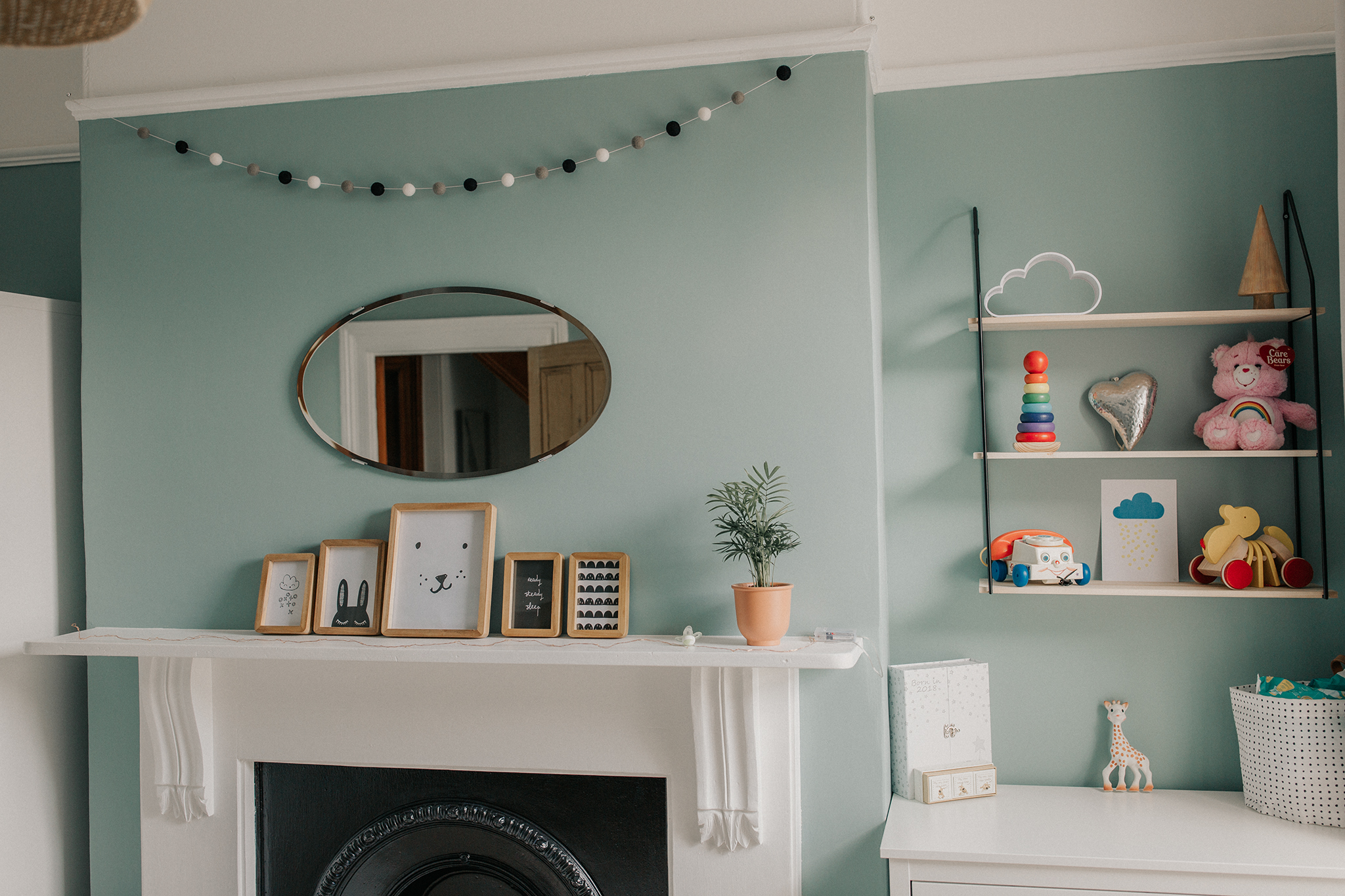 DEVON NEWBORN PHOTOGRAPHER