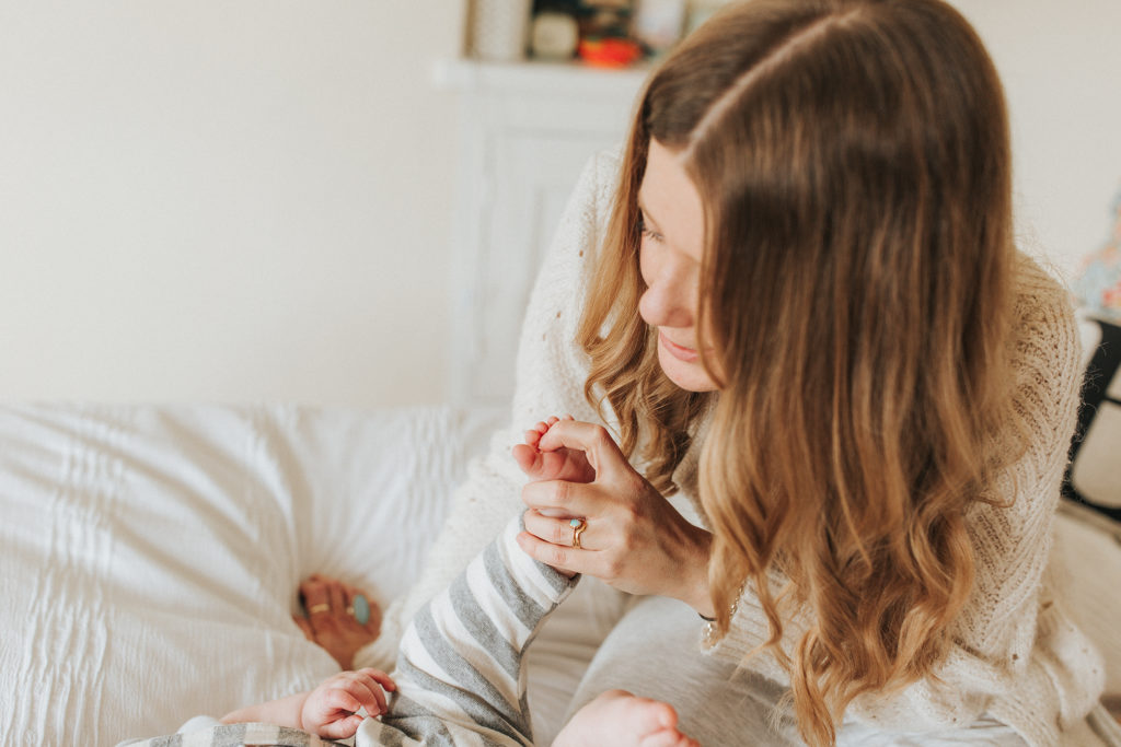 Melanie grace Photographer - Cornwall baby Photographer
